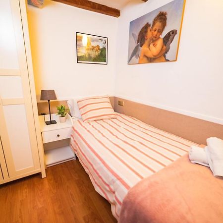 Rustic Poble Sec Apartment Barcelona Exterior photo
